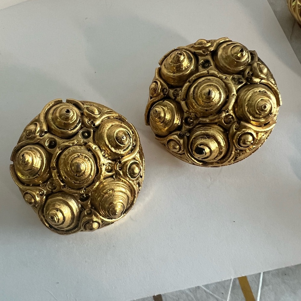 Unsigned Jacky de G Vintage Gold Textured Dome Clip-On Earrings